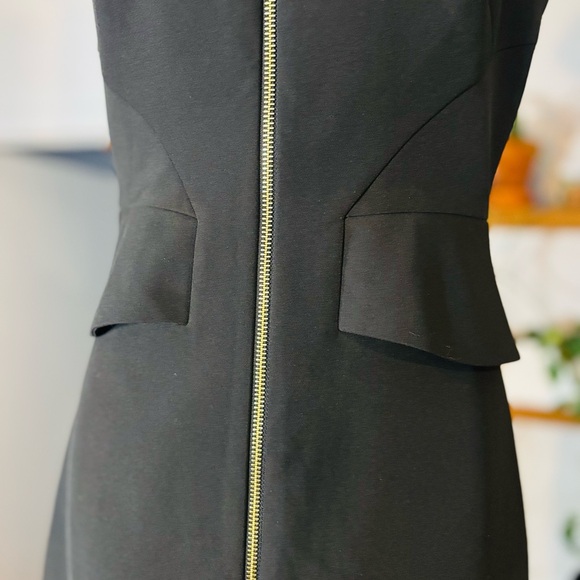 TED BAKER- NWOT- Black Zip-Front Sheath Dress | Size 1 | Tailored & Elegant - Picture 5 of 9